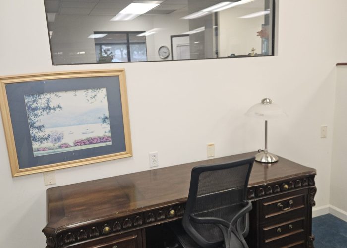 desk-window